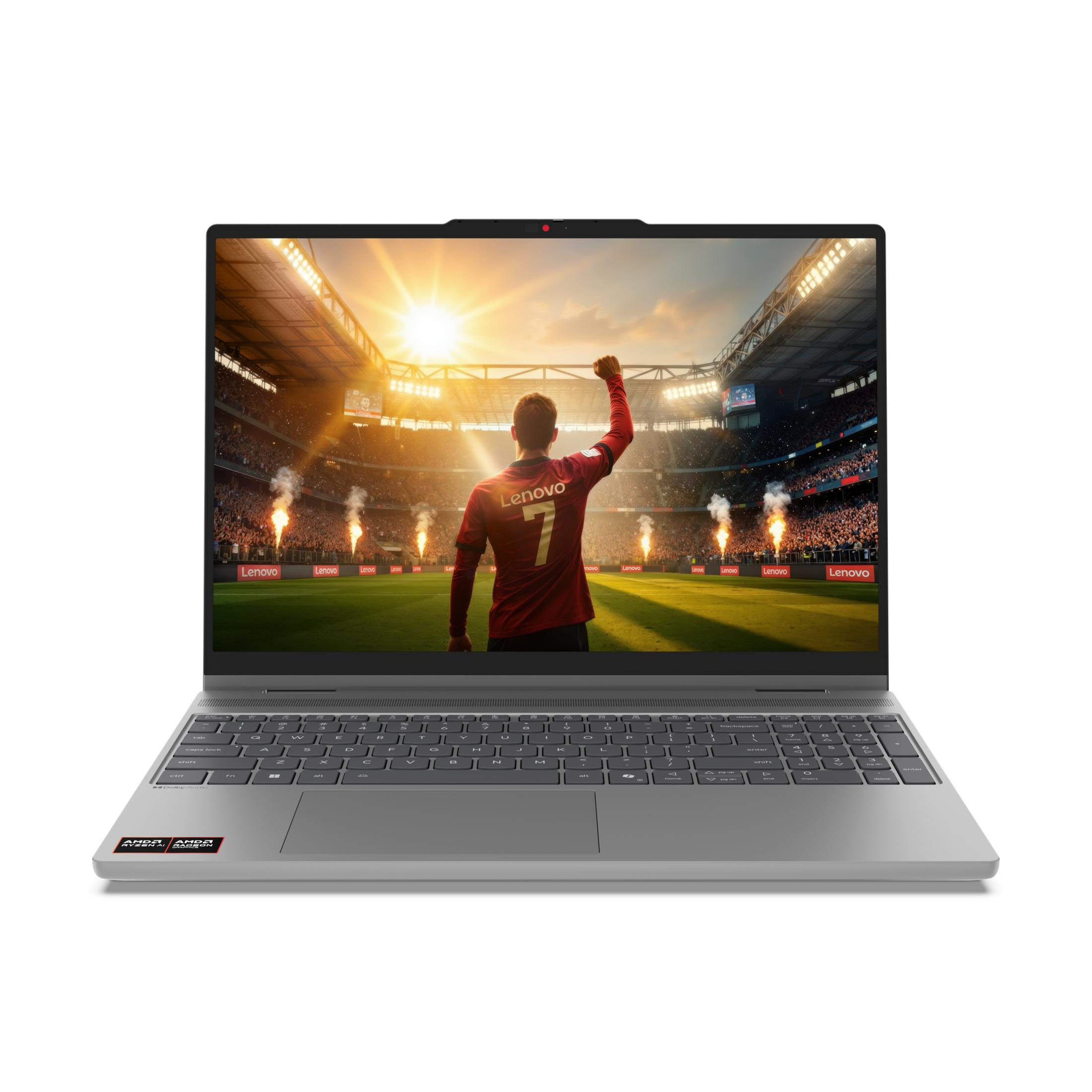 Ein Laptop zeigt ein fußballspielendes Stadion mit einem jubelnden Spieler in Rot.