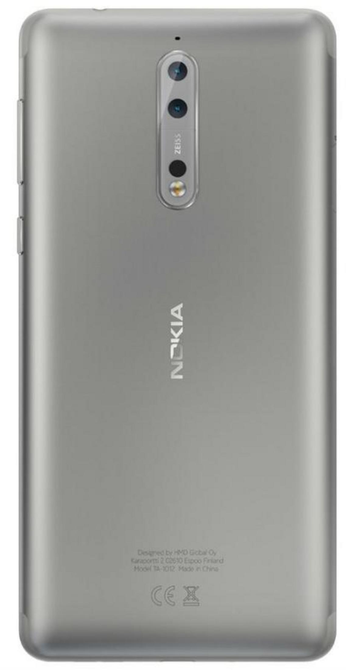 Rückseite eines silbernen Nokia-Smartphones mit drei Kameras und dem Nokia-Logo.