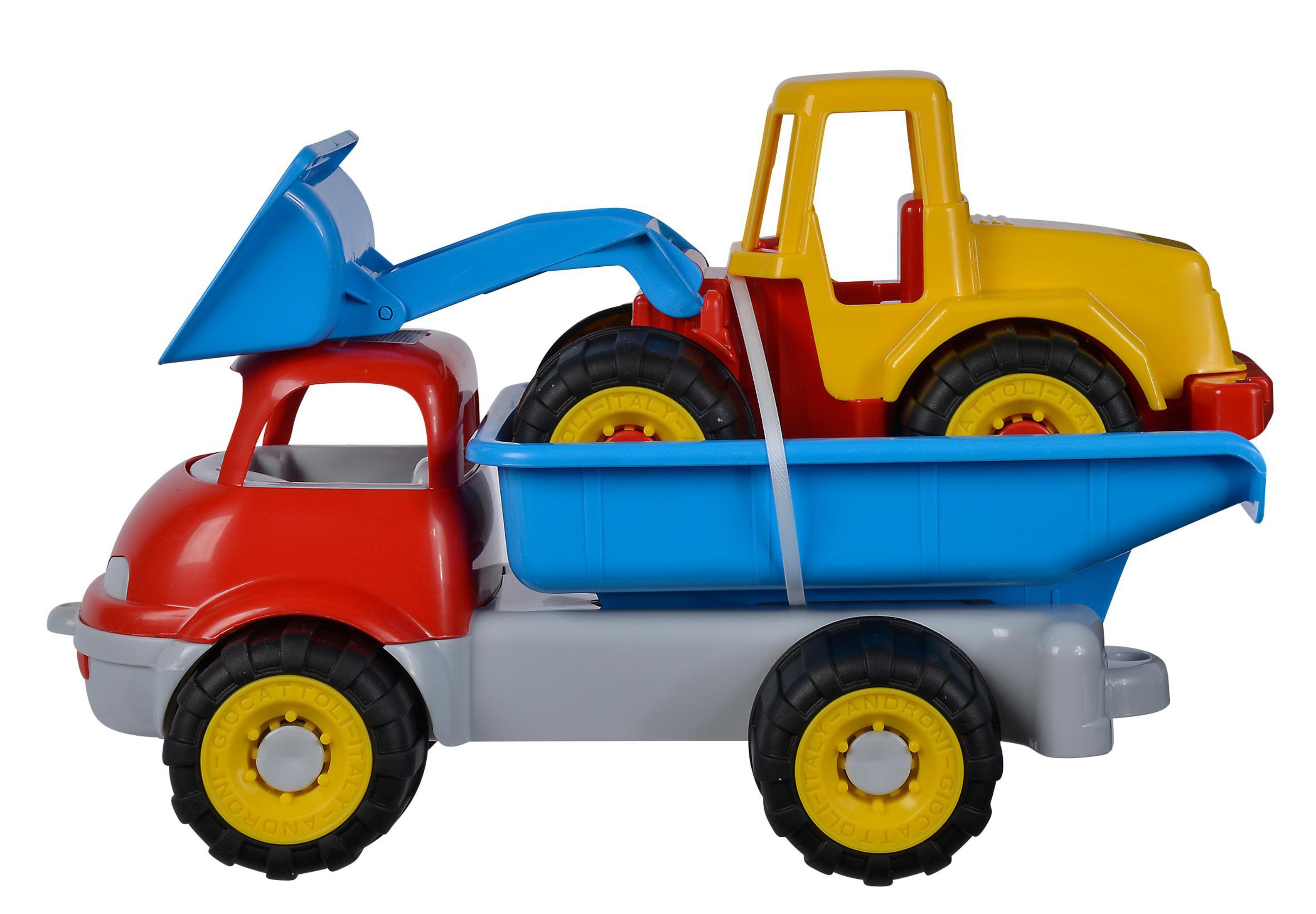 Ein roter LKW transportiert einen gelben Bagger in seinem blauen Anhänger. Weißer Gurt sichert den Bagger.