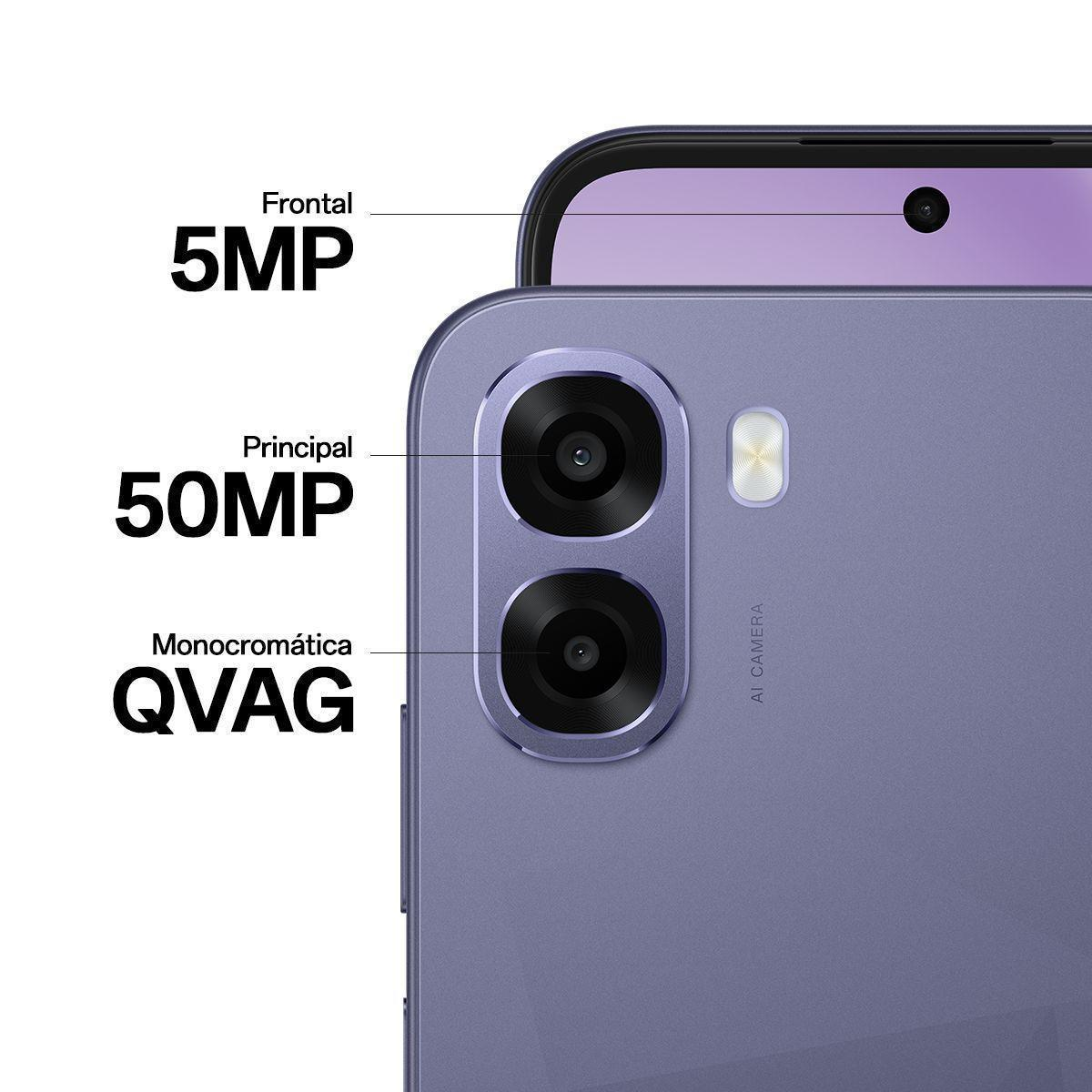 Primer plano de la parte trasera de un smartphone morado con tres cámaras. Frontal 5MP, Principal 50MP.