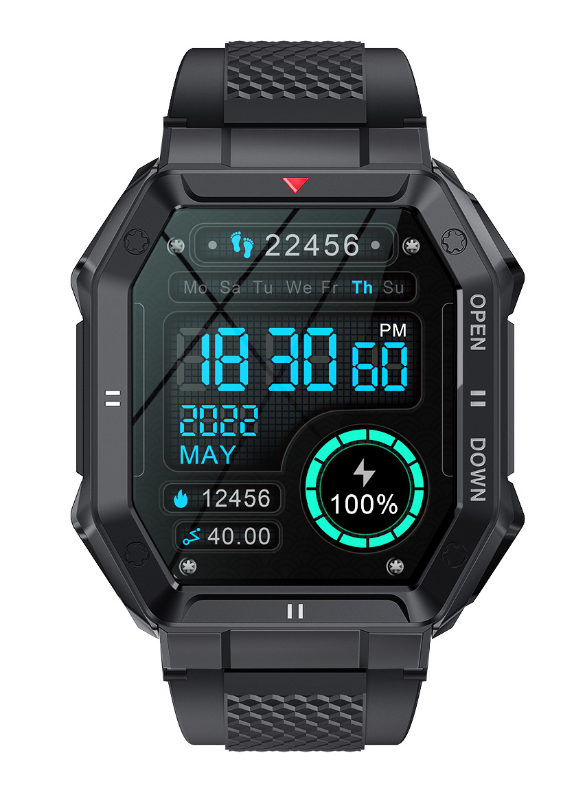 Czarny smartwatch z cyfrowym wyświetlaczem pokazującym kroki, czas i baterię.