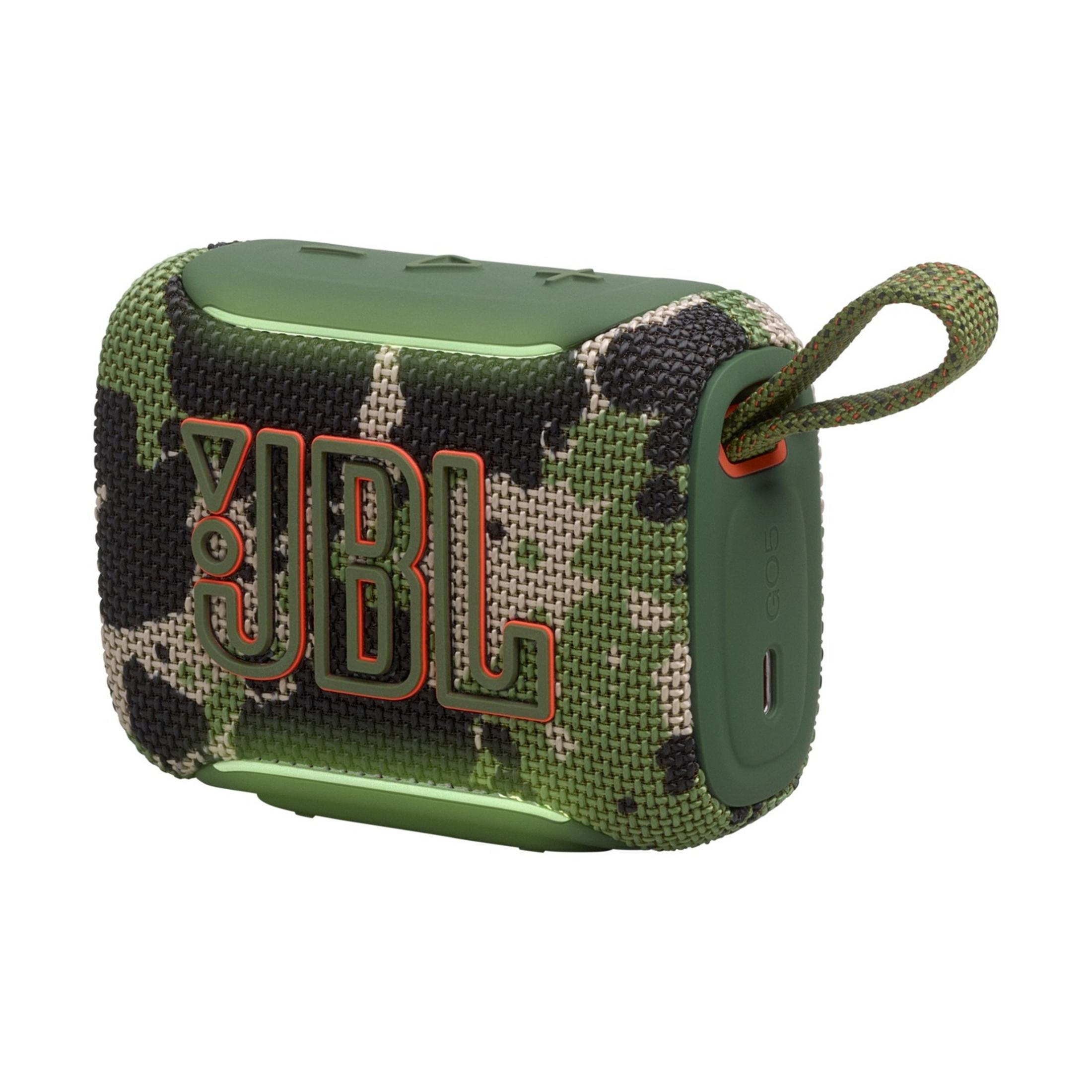 Altoparlante JBL Go 5 verde mimetico con tracolla.