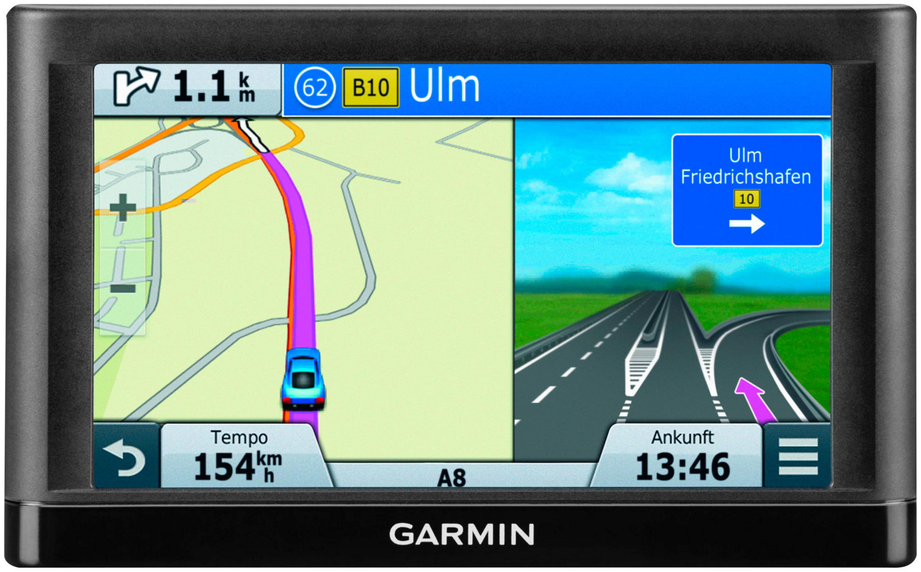 Navigationsgerät zeigt Karte, Route, Tempo 154km/h und Ankunft 13:46.