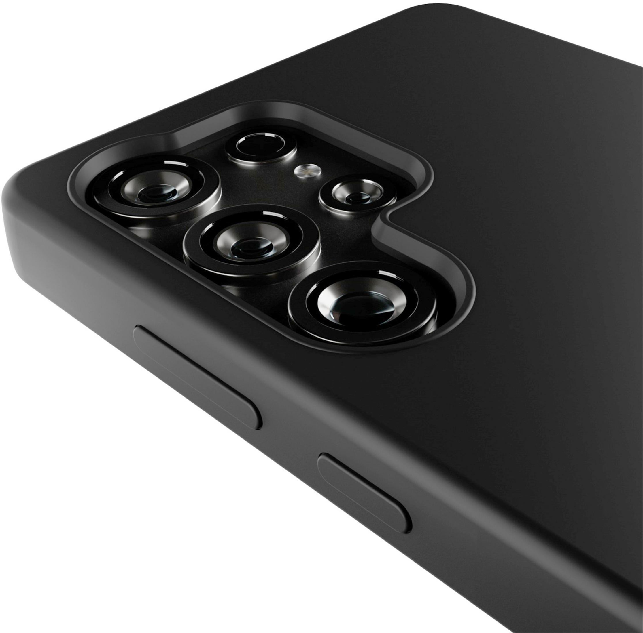 Primo piano del retro di uno smartphone nero con modulo fotocamera.