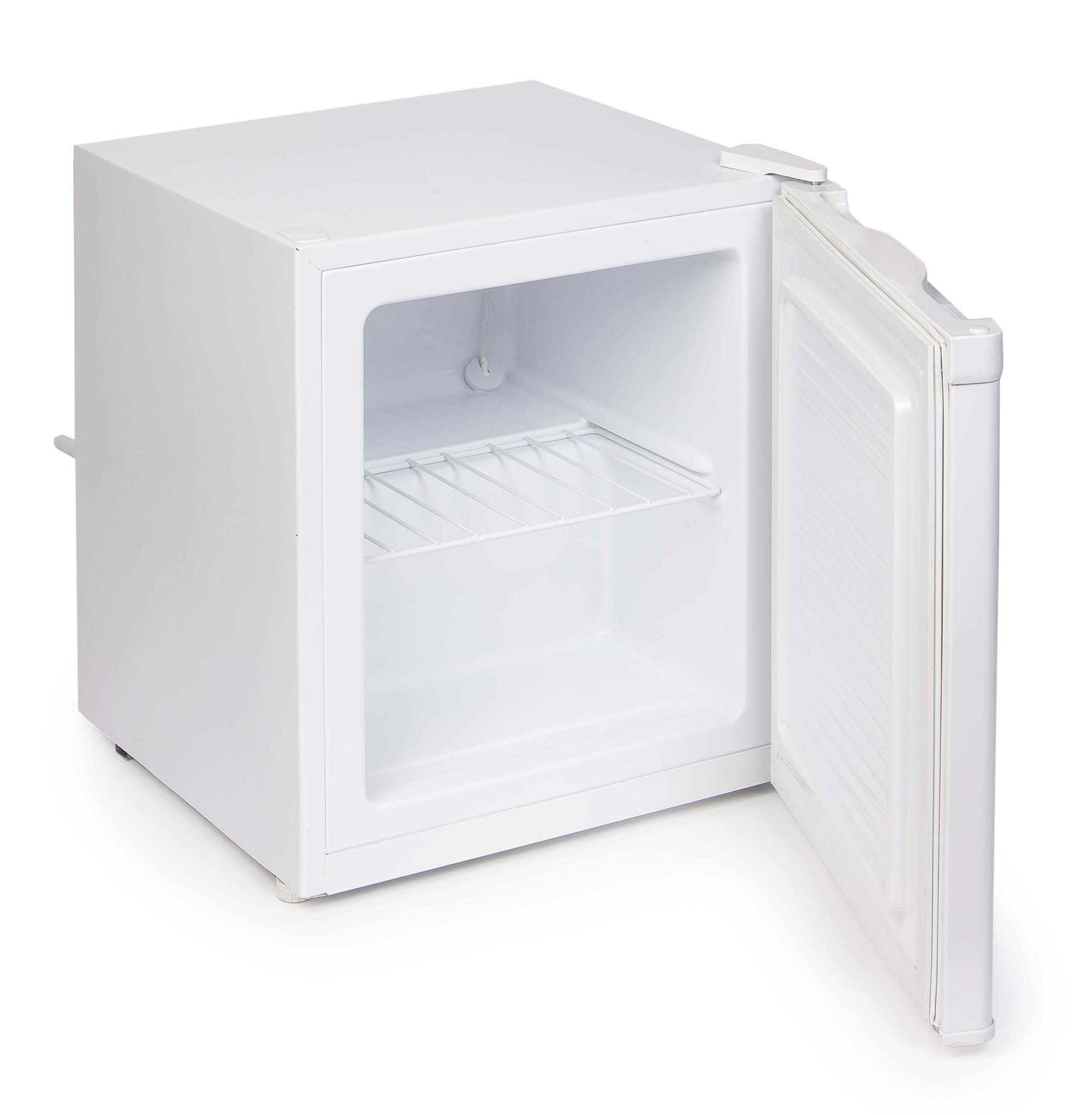Petit réfrigérateur blanc, porte ouverte, avec une étagère à l'intérieur.