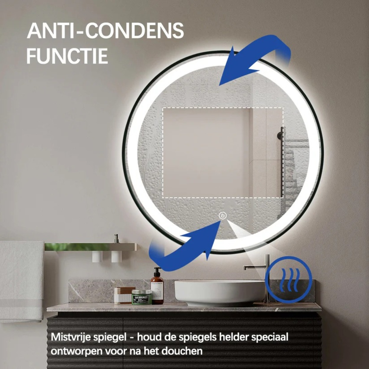 Ronde anti-condens spiegel, verlicht, met wastafel en kraan in moderne badkamer.