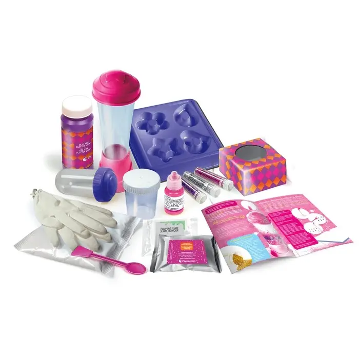Bastelset mit Glitzer, Formen, Bechern, Handschuhen und Anleitung.