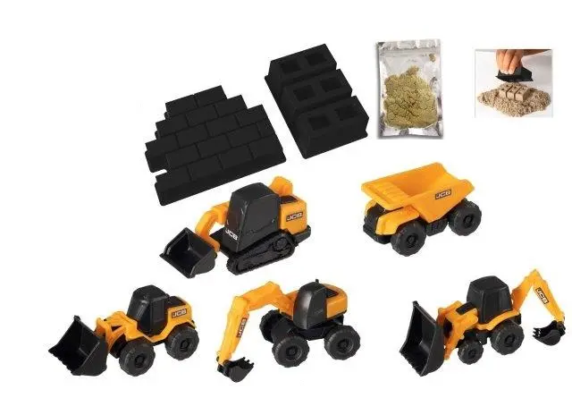 Żółte i czarne zabawki budowlane JCB z czarnymi cegłami i piaskiem.