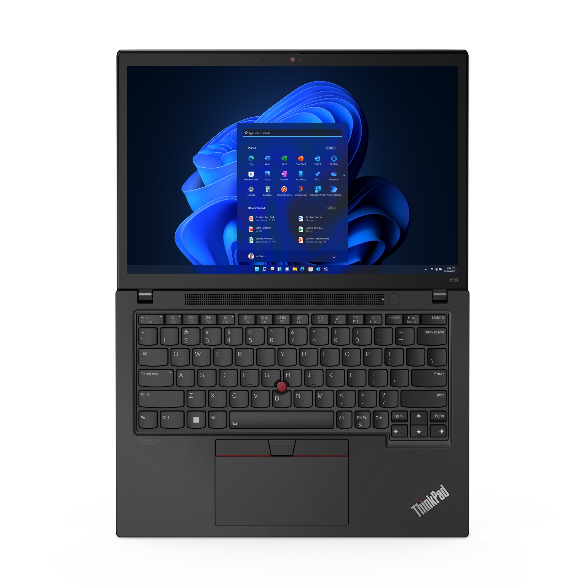 Ein schwarzer Laptop mit einem geöffneten Bildschirm, der das Windows 11-Startmenü zeigt.