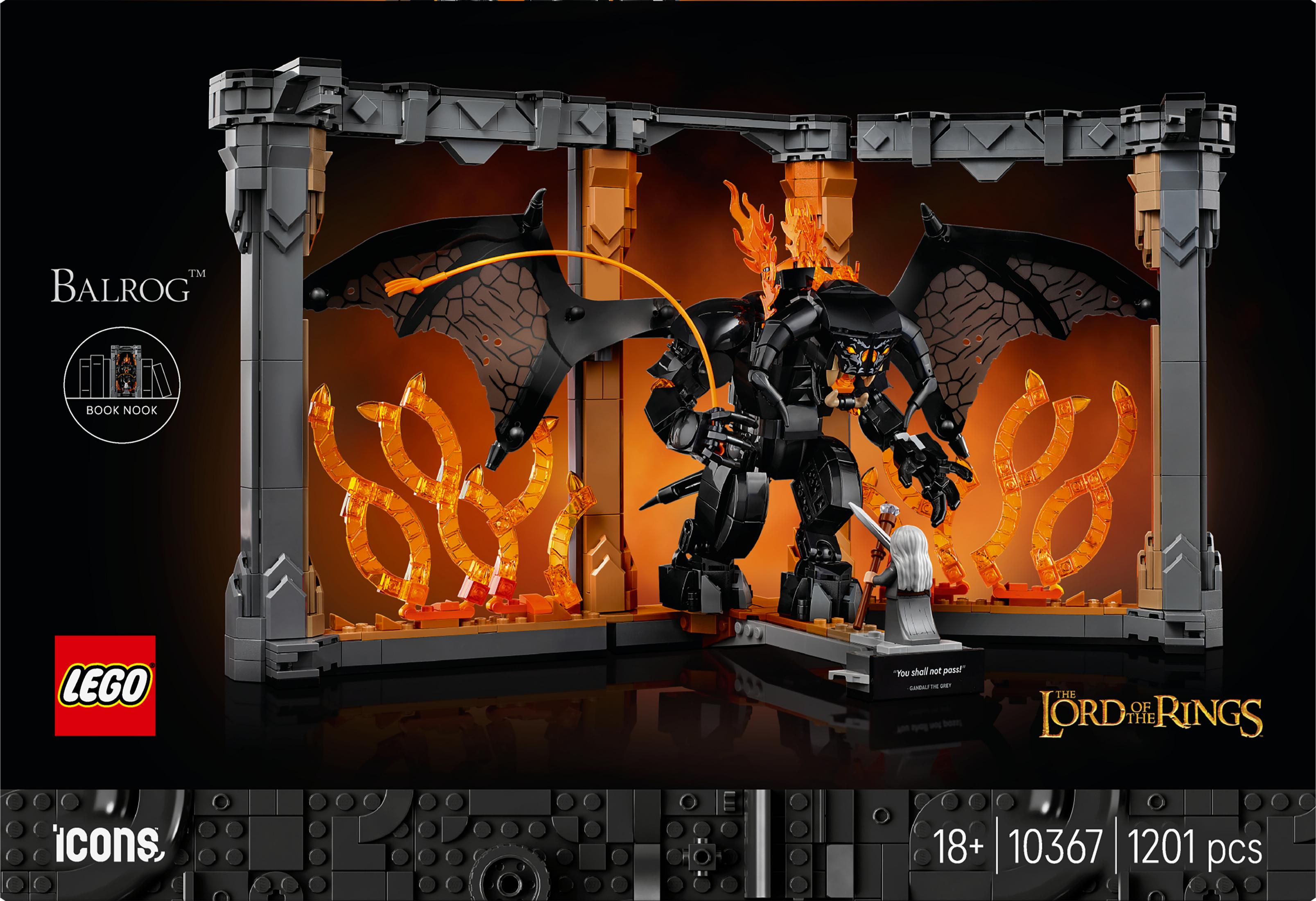 LEGO Balrog z figurką Gandalfa i elementami płomieni, na ciemnym tle.