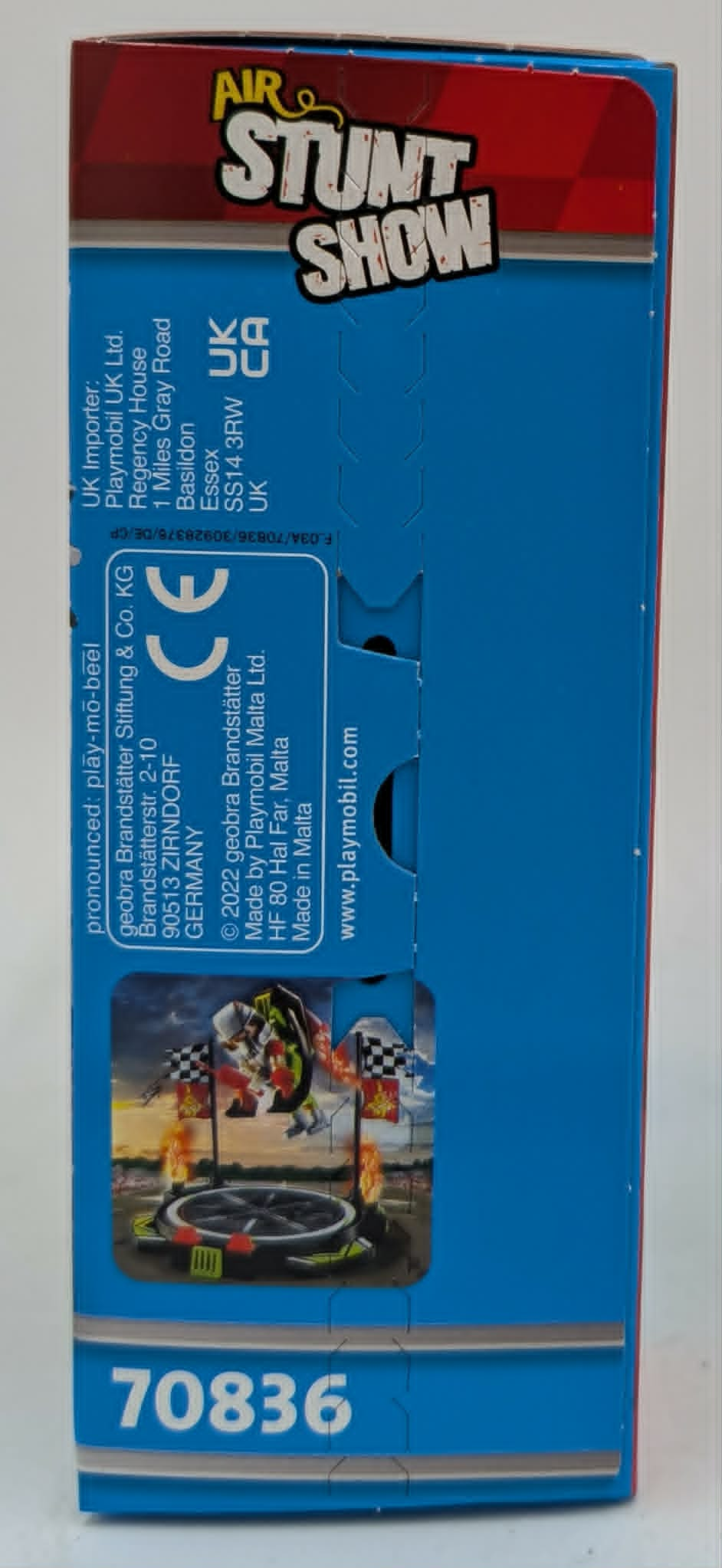 Verpackung mit "Air Stunt Show" Logo, CE-Zeichen und Spielszene.