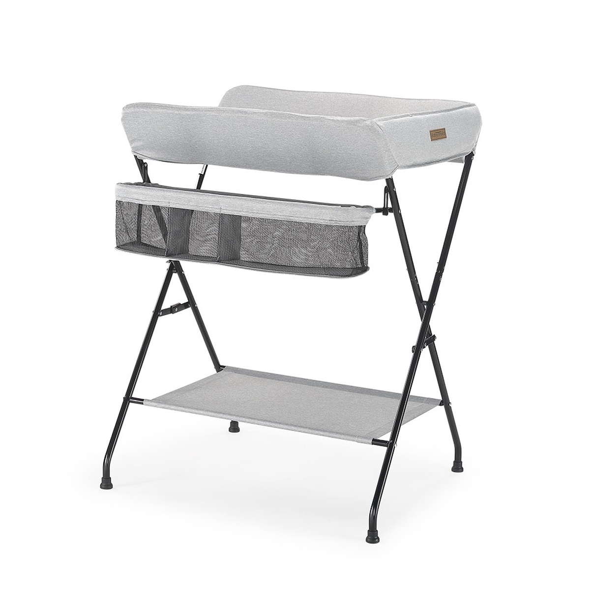 Grauer Wickeltisch mit Netzablage und Stoffboden auf schwarzem Metallgestell.