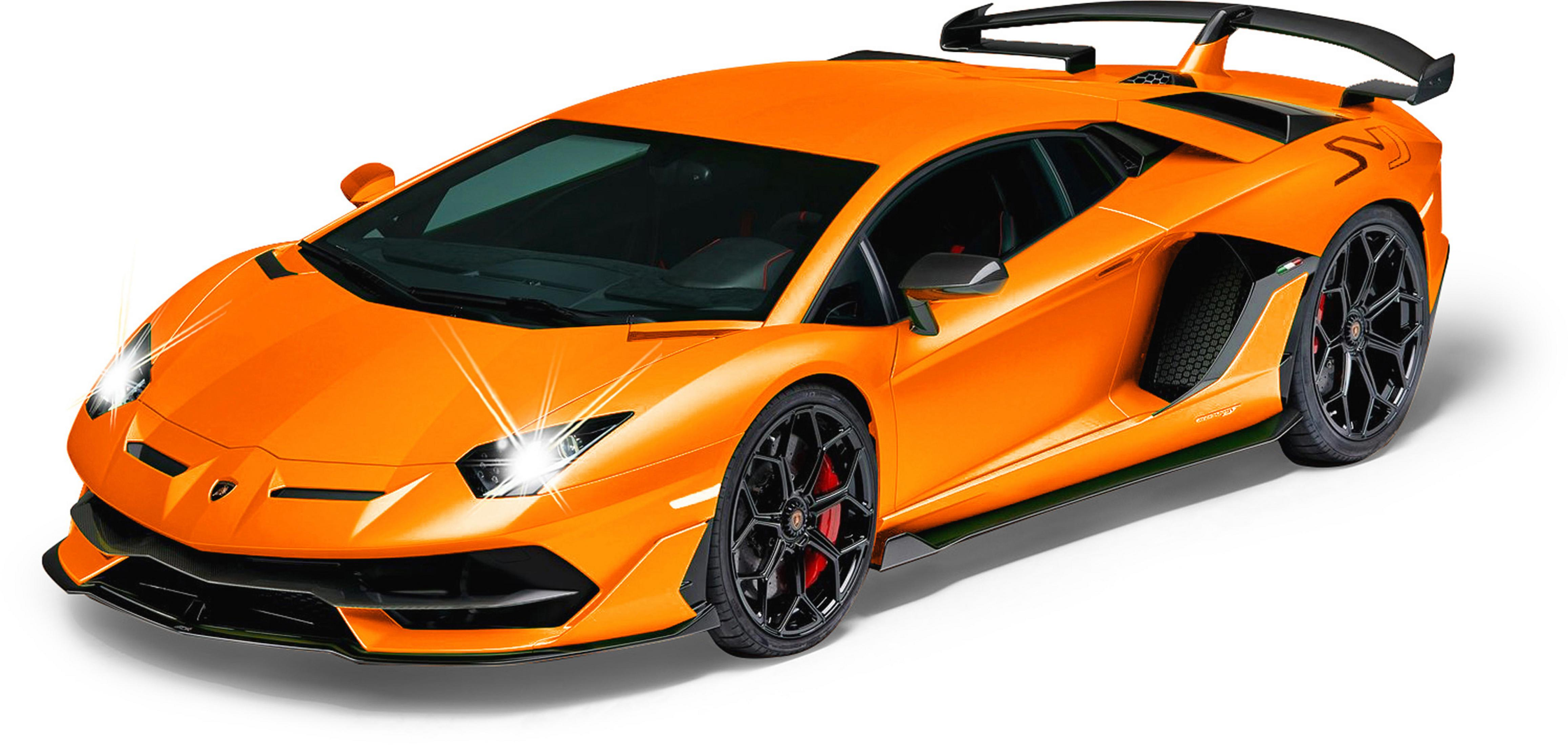 Un Lamborghini Aventador SVJ naranja con detalles negros y un gran alerón trasero.