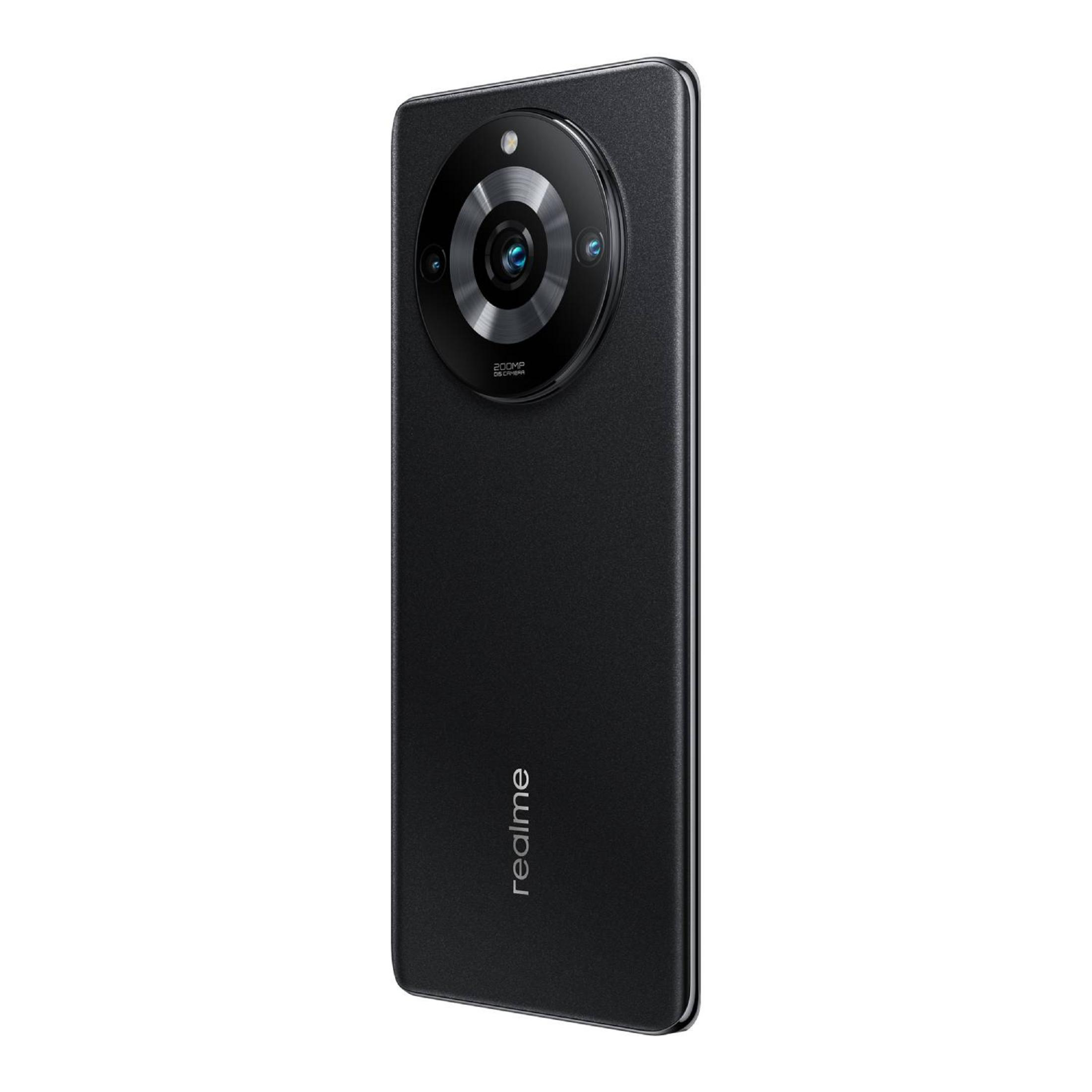 Vista trasera de un smartphone negro con módulo de cámara prominente y logo Realme.