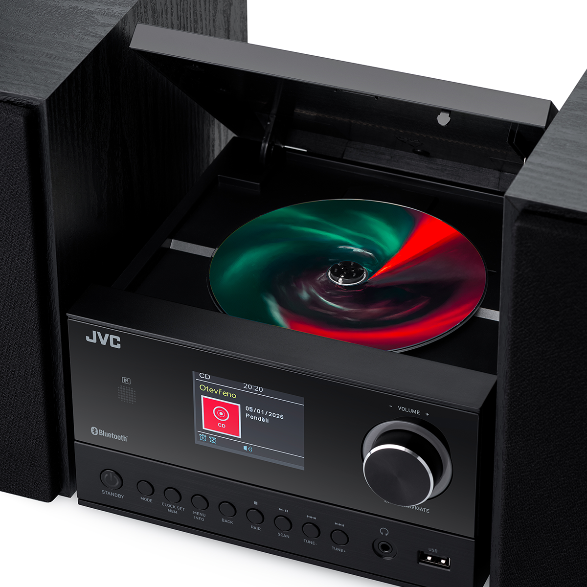 Czarny system CD JVC z otwartą pokrywą, pokazujący płytę CD z czerwono-zielonymi wirami.