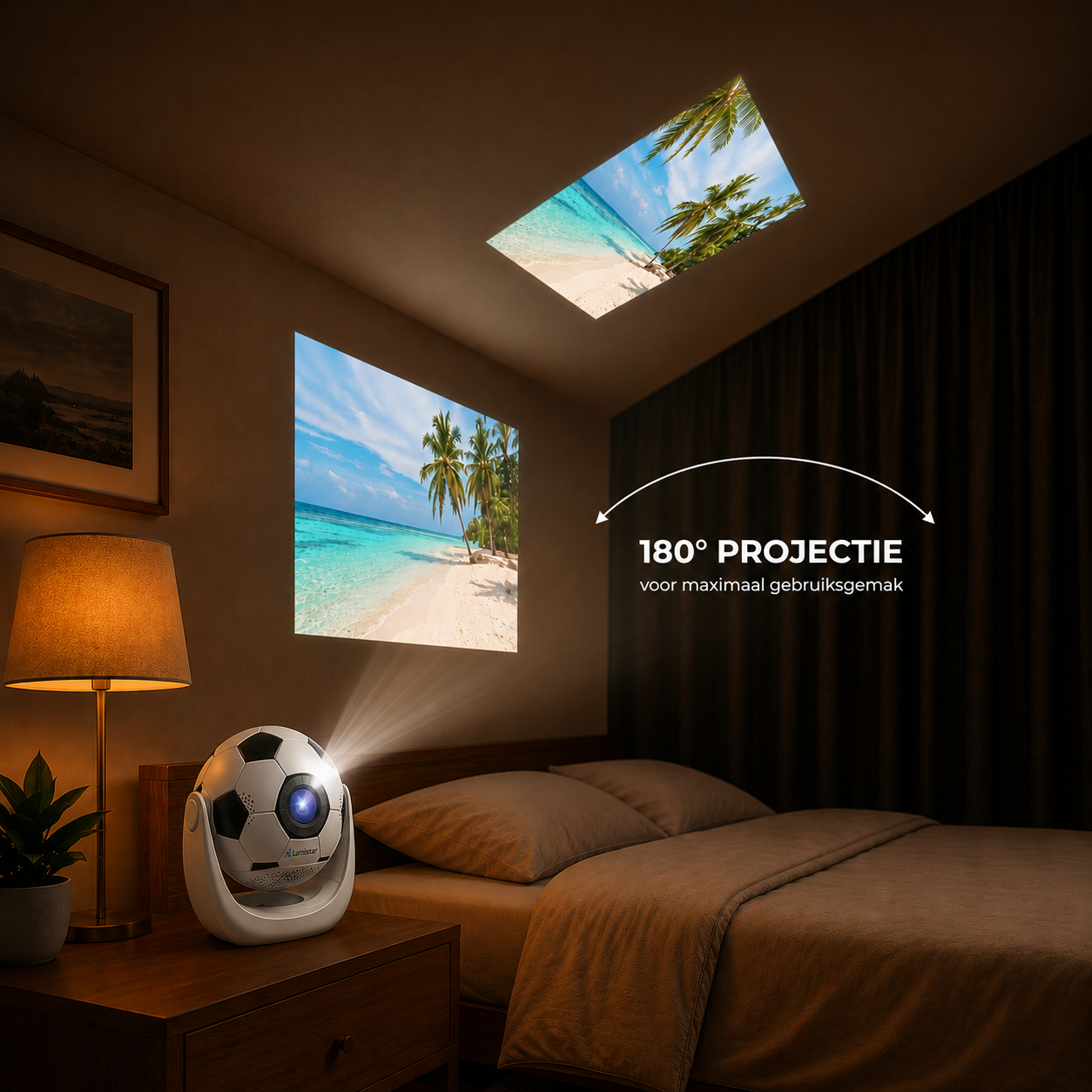 Ein Fußball-Projektor projiziert einen tropischen Strand auf Wand und Decke.