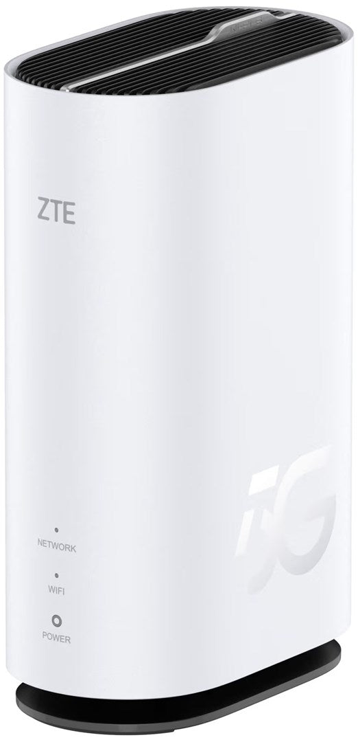 Biały router ZTE 5G z czarnymi otworami wentylacyjnymi na górze i wskaźnikami sieci, Wi-Fi i zasilania.