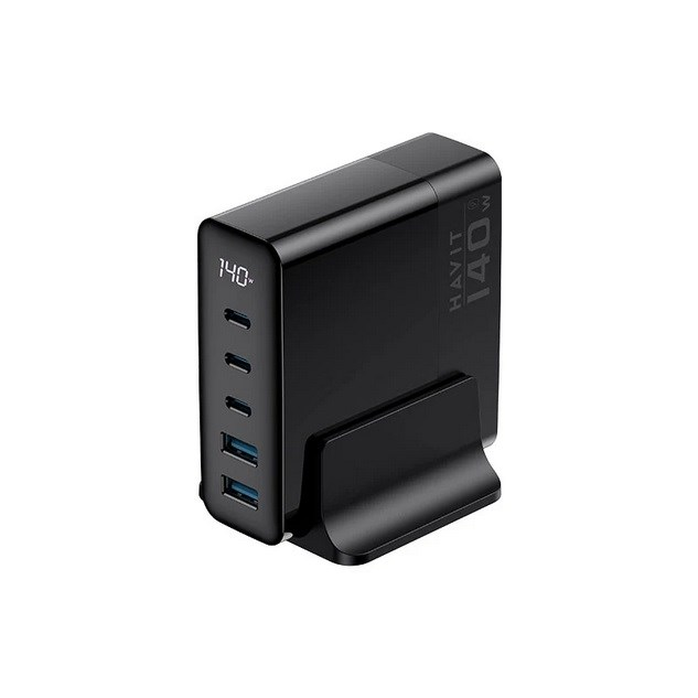Czarna ładowarka Havit 140W GaN z wieloma portami USB na stojaku.