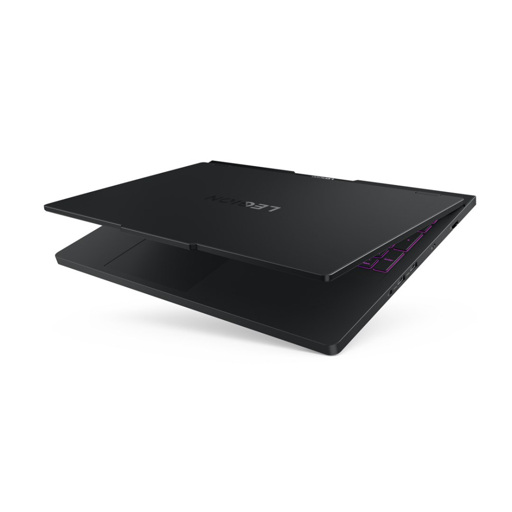 Otwarty czarny laptop z fioletowymi podświetlanymi klawiszami.