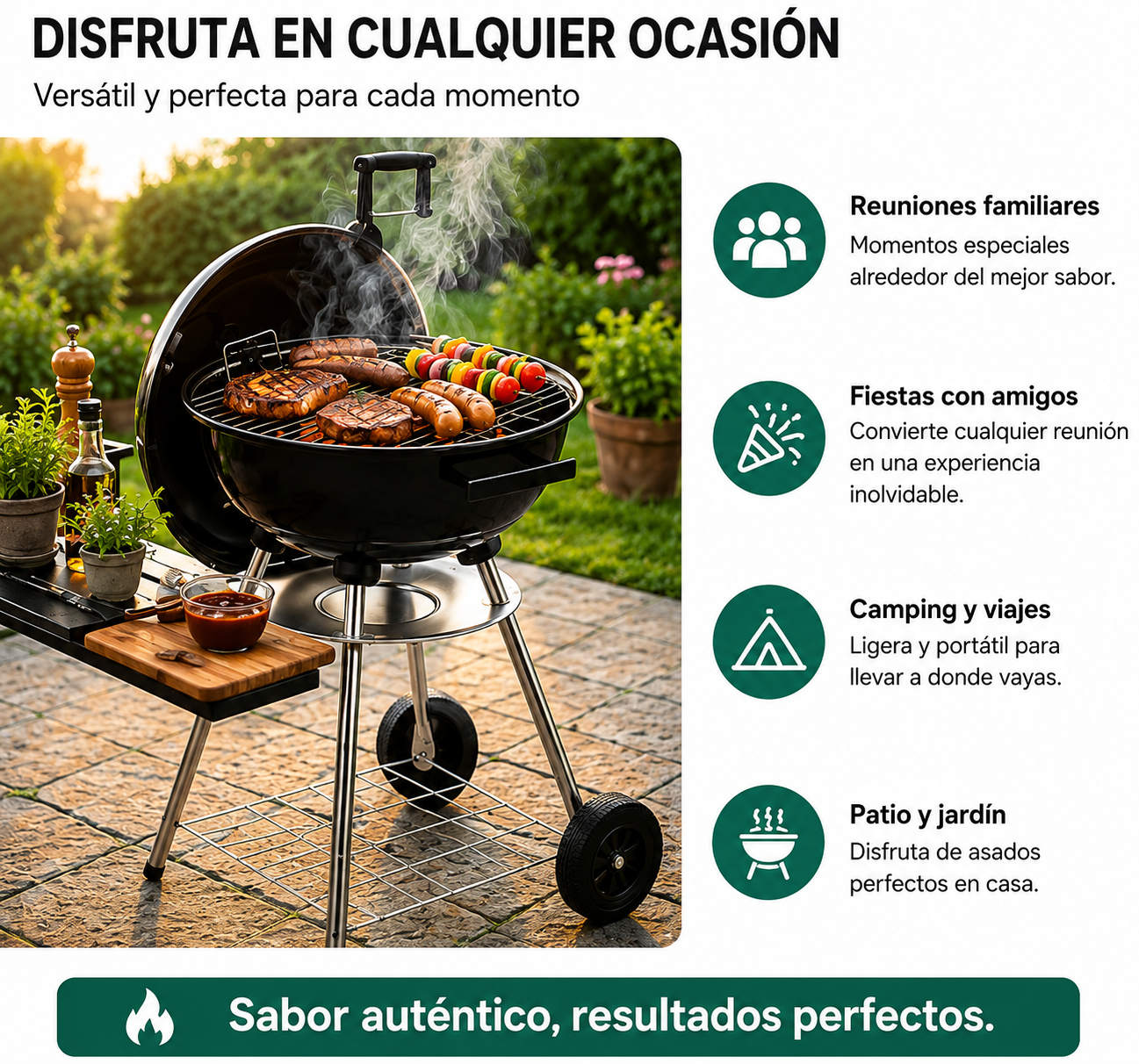 Una parrilla de carbón con carne y brochetas al aire libre. Humo asciende.