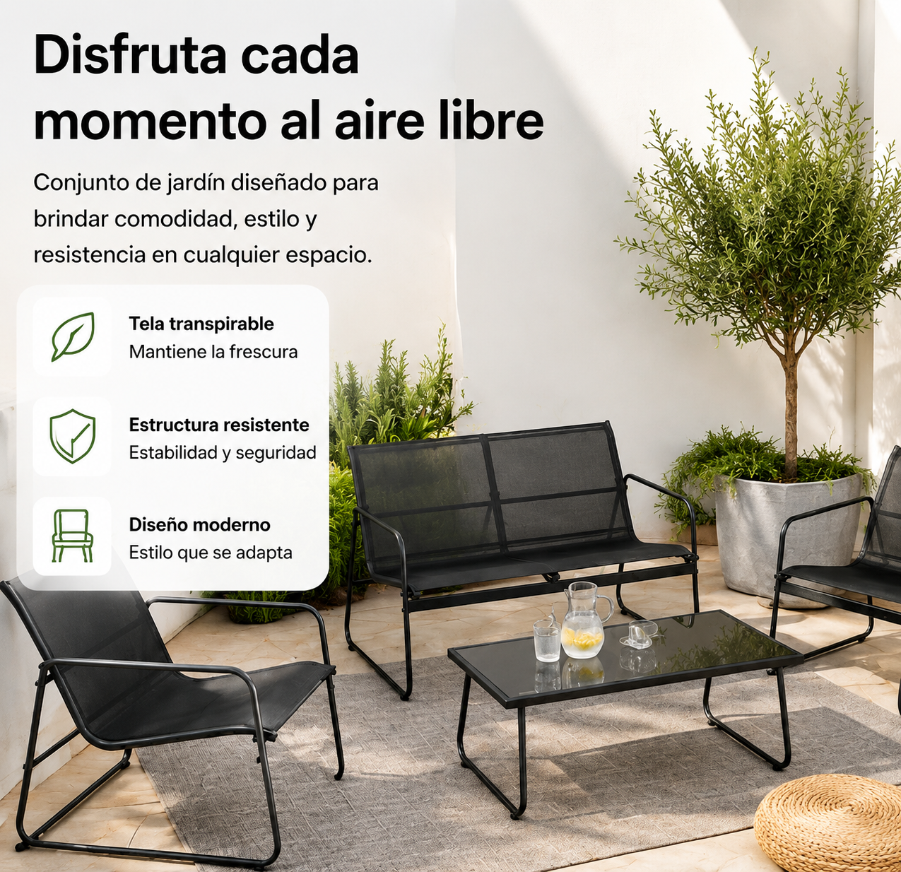 Conjunto de muebles de exterior de malla negra con mesa de centro de cristal.