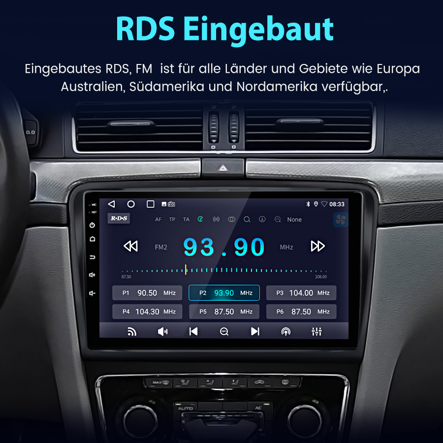Autoinnenraum mit einem modernen Radio-Display, das FM 93.90 MHz anzeigt.
