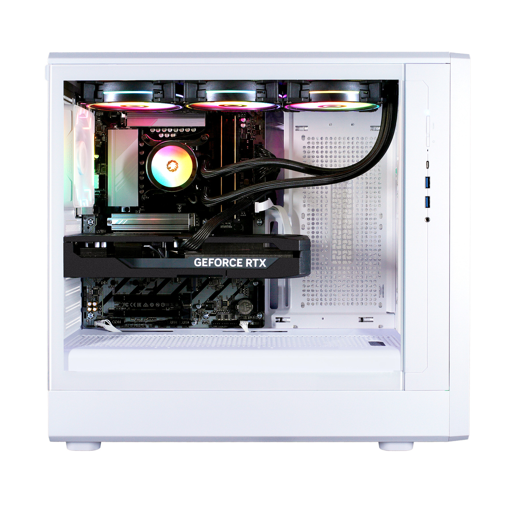 Ein weier Computergehäuse-Innenraum mit RGB-Lüftern und einer GeForce RTX-Grafikkarte.