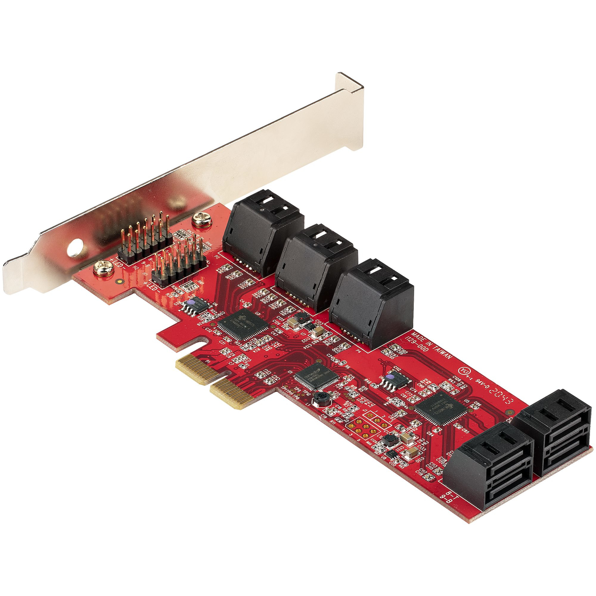 Eine rote Platine mit mehreren schwarzen SATA-Anschlüssen und einer Metallhalterung.