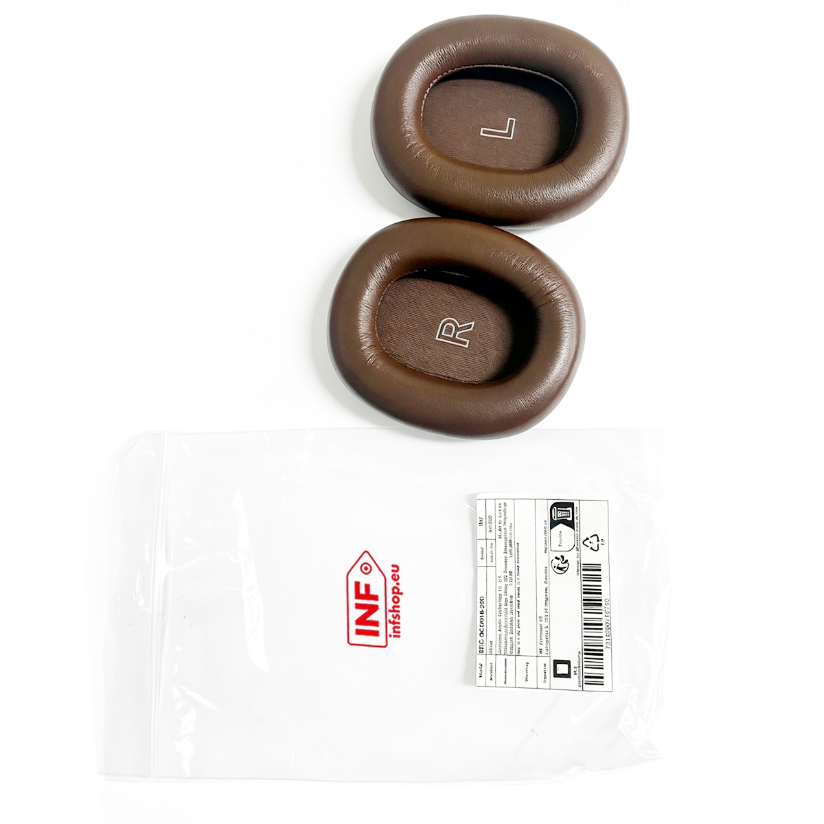 Braune Ohrpolster mit 'L' und 'R' Beschriftung und Verpackung.