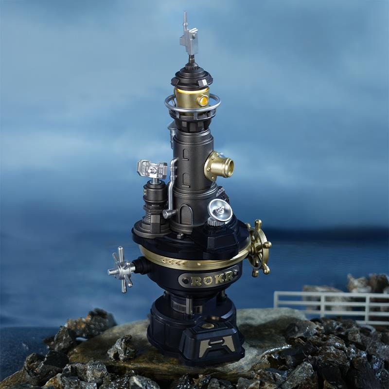 Kayaların üzerinde detaylı bir steampunk deniz feneri modeli.
