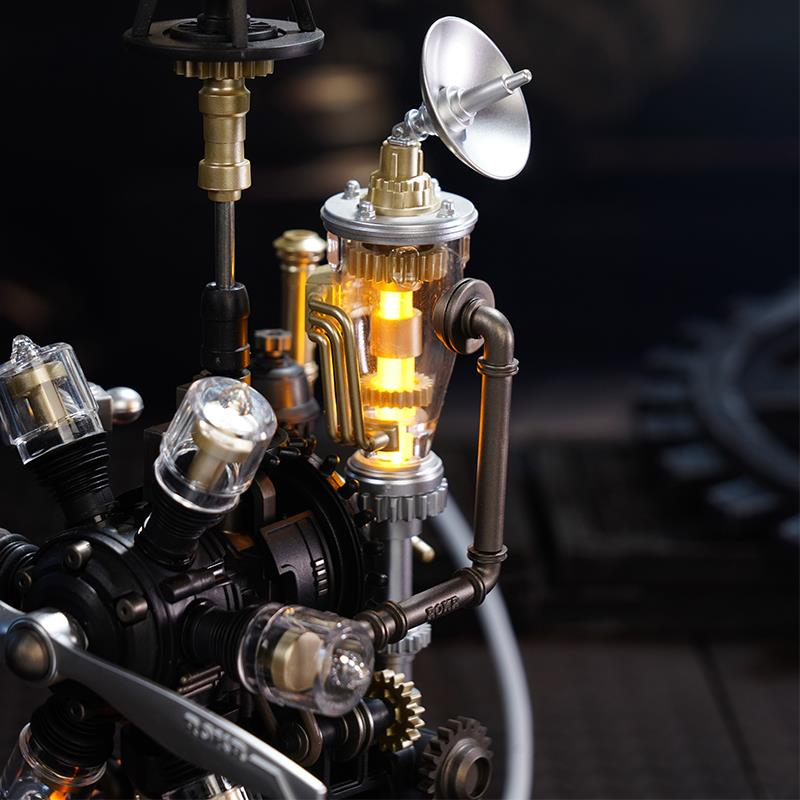 Dişliler ve parlayan öğelerle karmaşık bir steampunk makinesinin yakın çekimi.