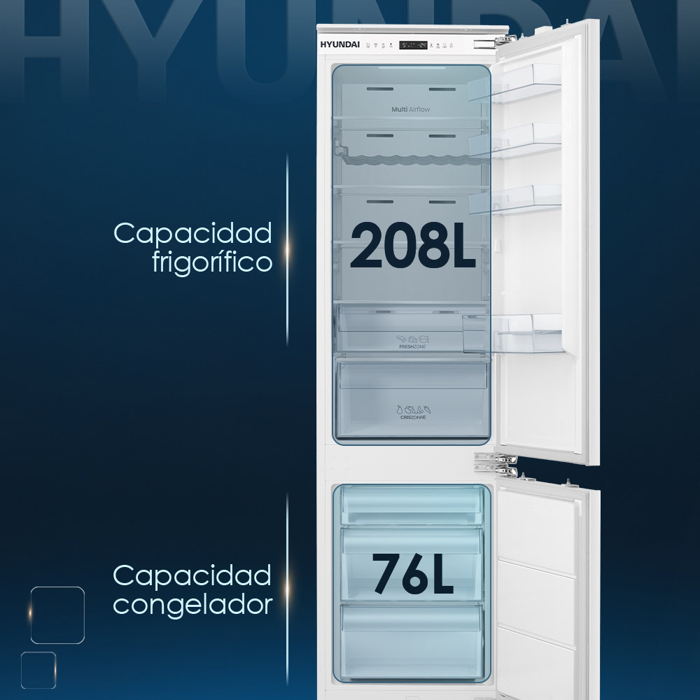 Un refrigerador Hyundai blanco con puerta abierta muestra 208L de nevera y 76L de congelador.