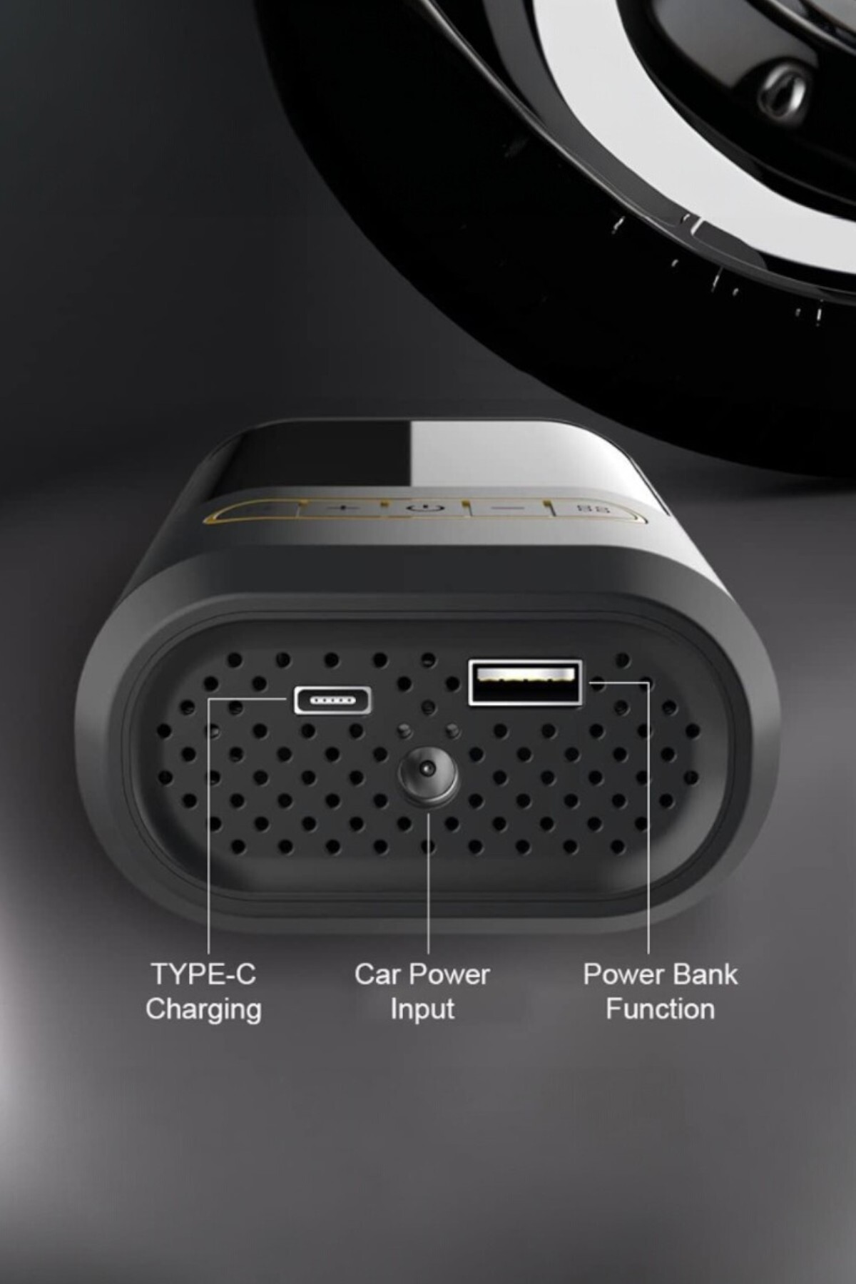 USB-A, USB-C ve araç güç girişli siyah taşınabilir hava kompresörü.
