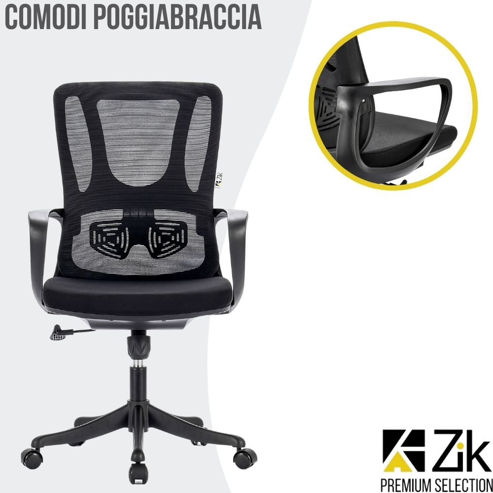 Sedia da ufficio nera con schienale in rete e braccioli, con primo piano del bracciolo.