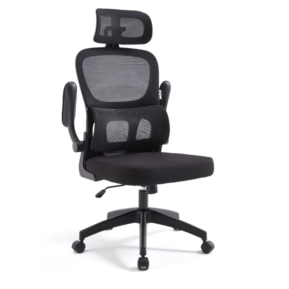 Sedia da ufficio ergonomica nera con schienale in rete, poggiatesta e supporto lombare.
