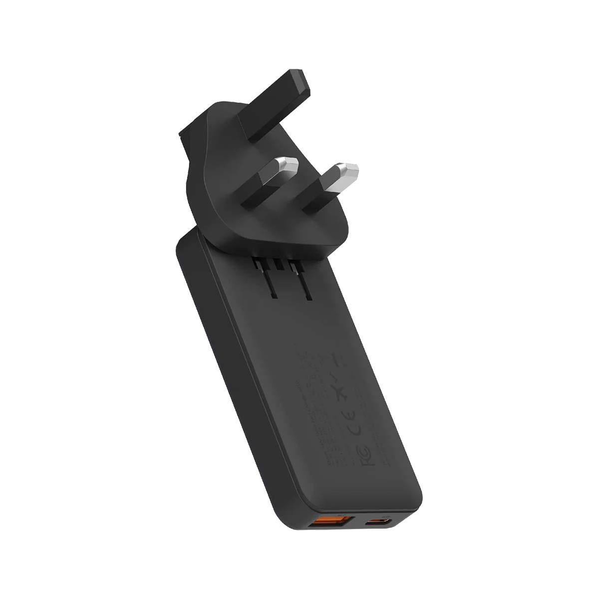 Ein schwarzes Netzteil mit drei Pins und zwei USB-Anschlüssen.