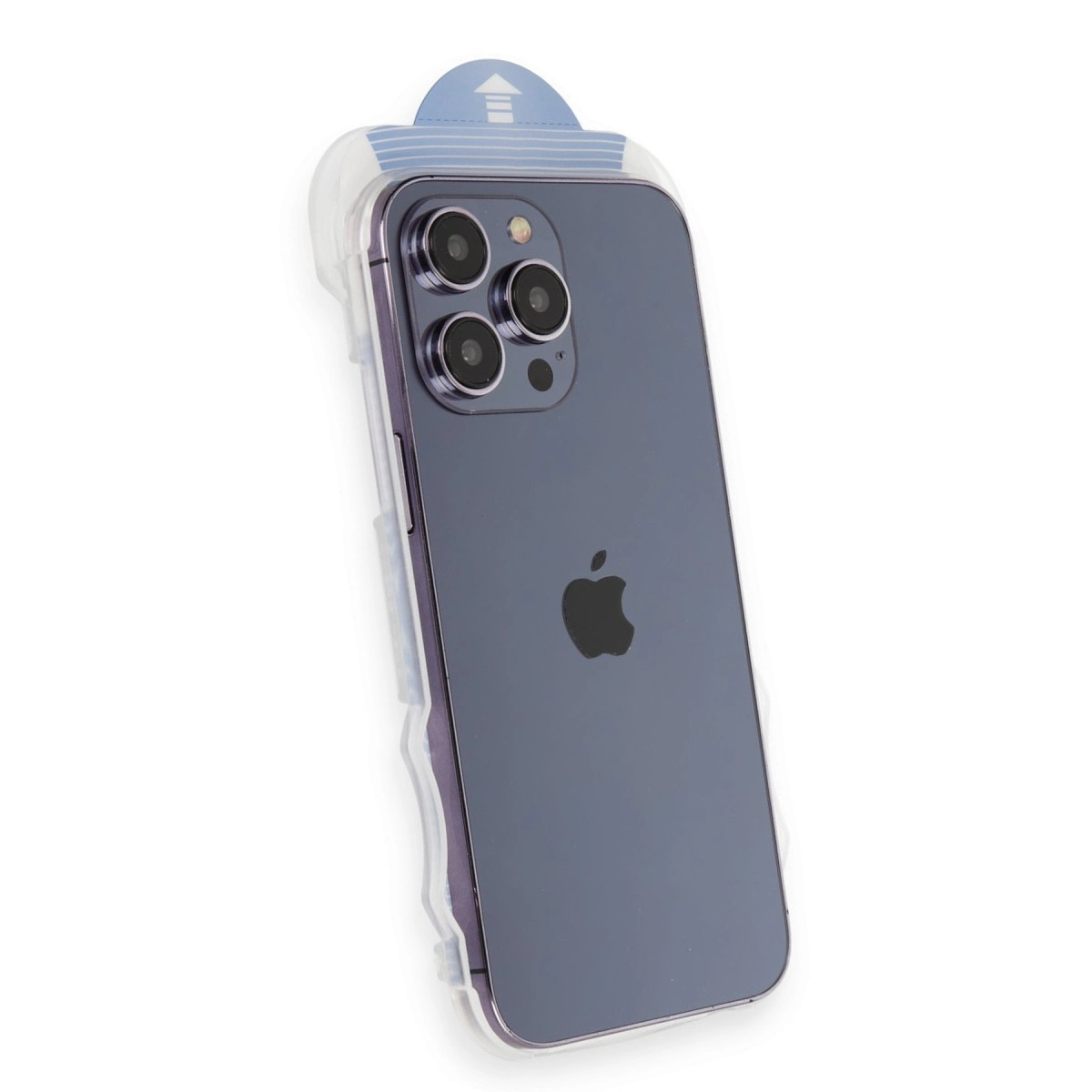 Üç kamera lensli koyu mavi iPhone Pro Max kılıfı.