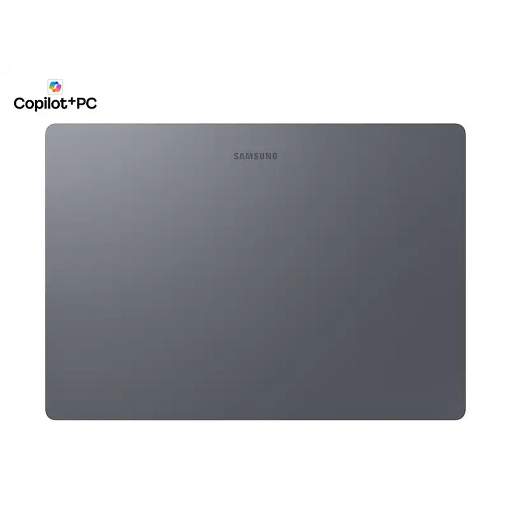 Retro di un laptop Samsung grigio con logo Copilot+ PC.