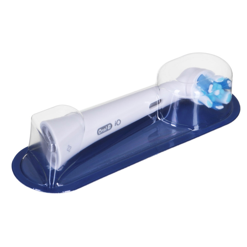 Testina bianca per spazzolino elettrico con setole blu in confezione trasparente.