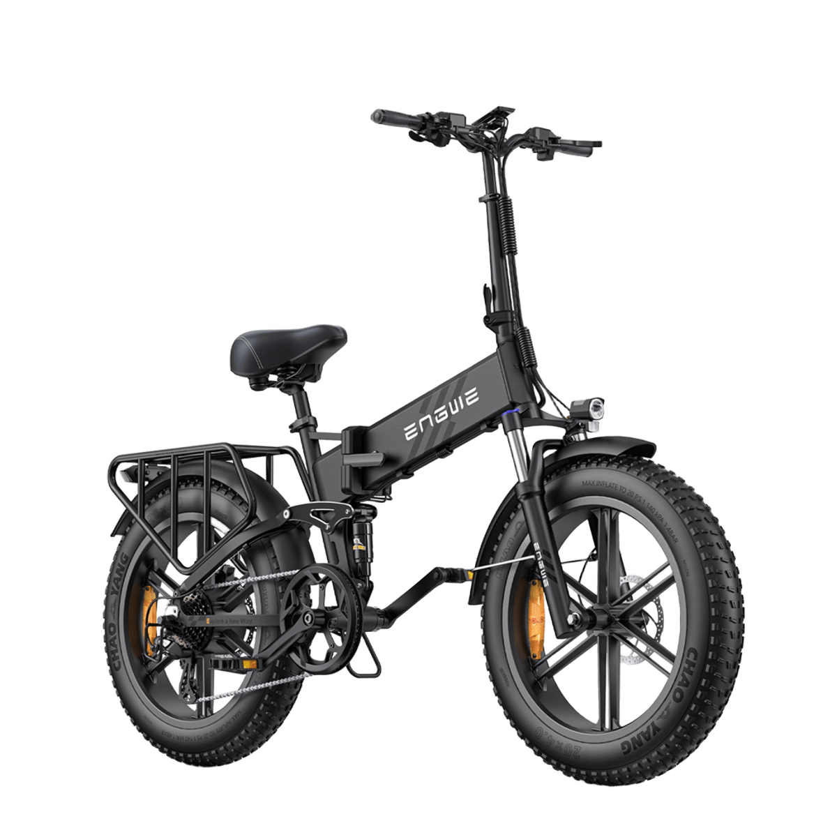 Schwarzes faltbares E-Bike mit Gepäckträger und breiten Reifen.