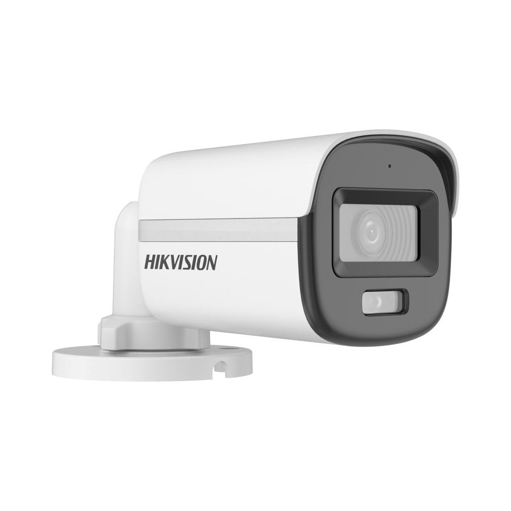 Siyah vurgulu, beyaz Hikvision güvenlik kamerası ve lens.