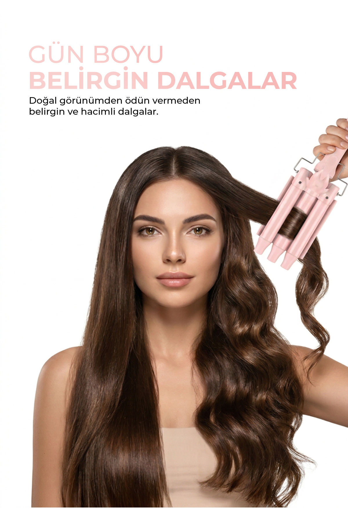 Pembe maşa ile dalgalandırılan uzun kahverengi saçlı kadın.