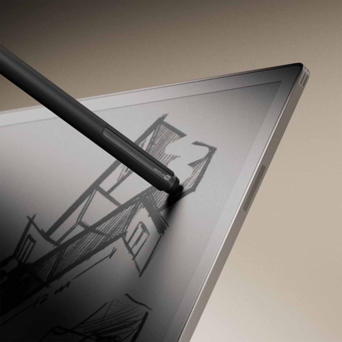 Uno stilo nero disegna lo schizzo di un edificio sullo schermo di un tablet.