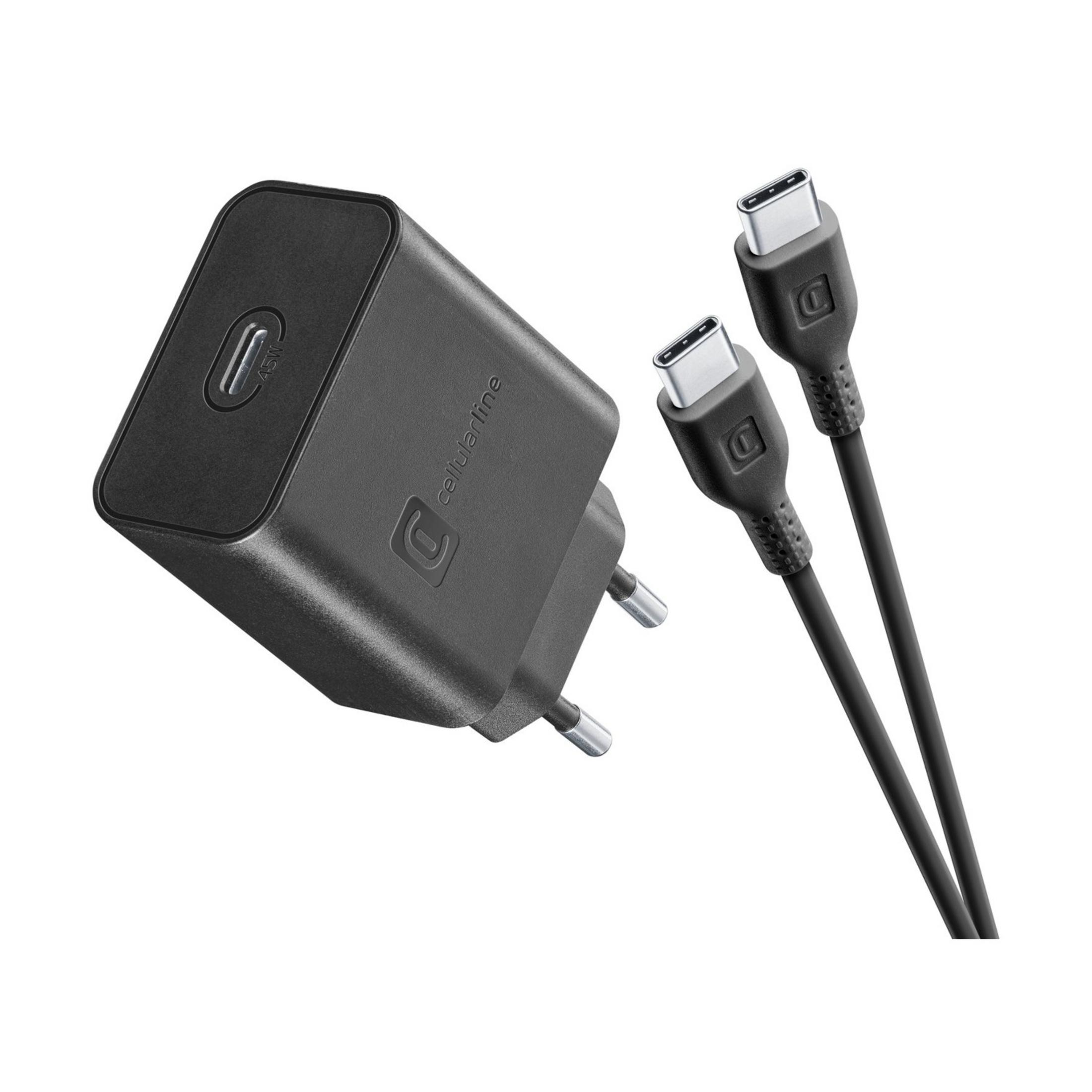 Un caricatore nero da 45W con due cavi USB-C.