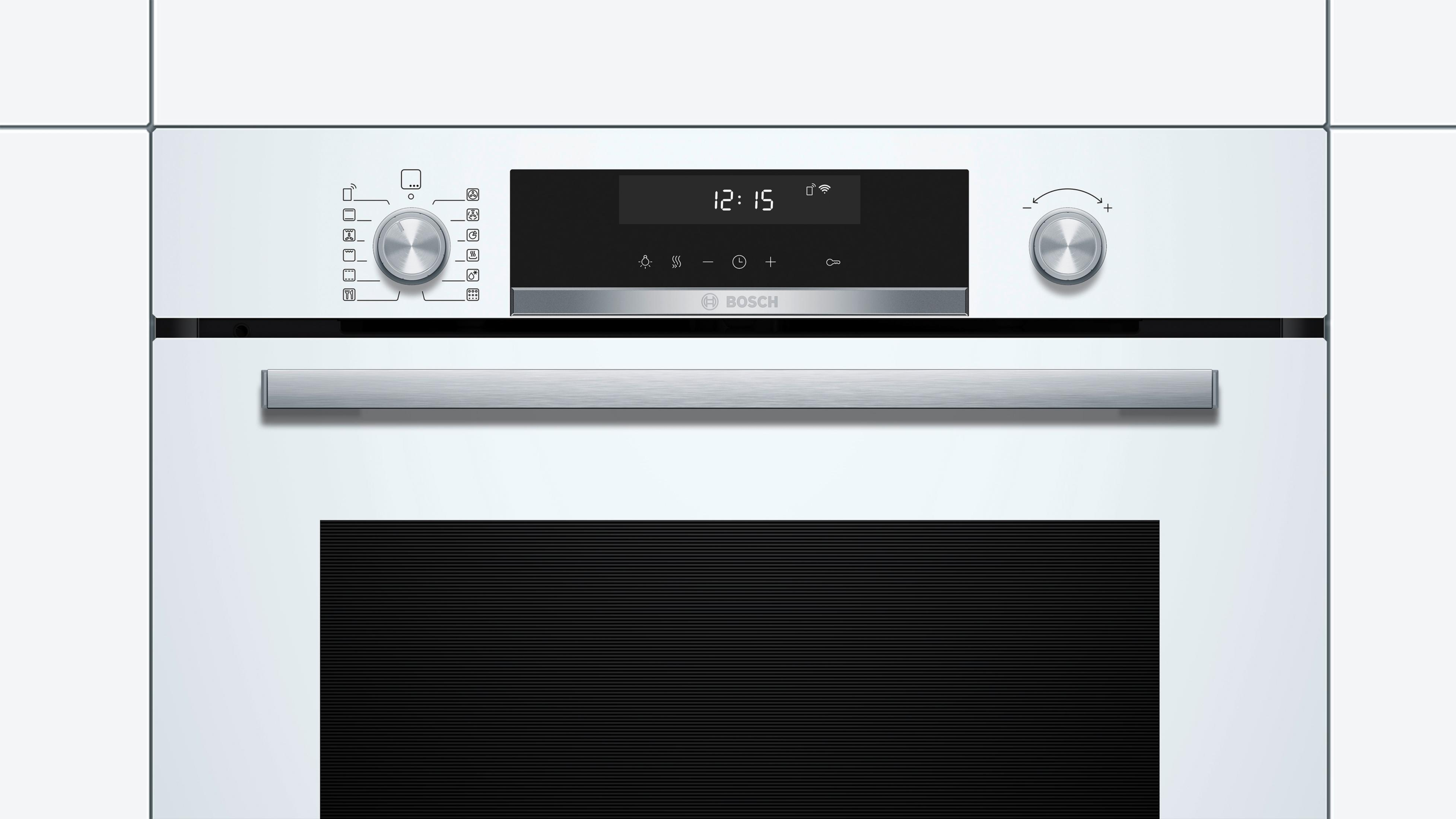 Un horno Bosch blanco con pantalla digital que muestra 12:15, dos mandos y un asa.