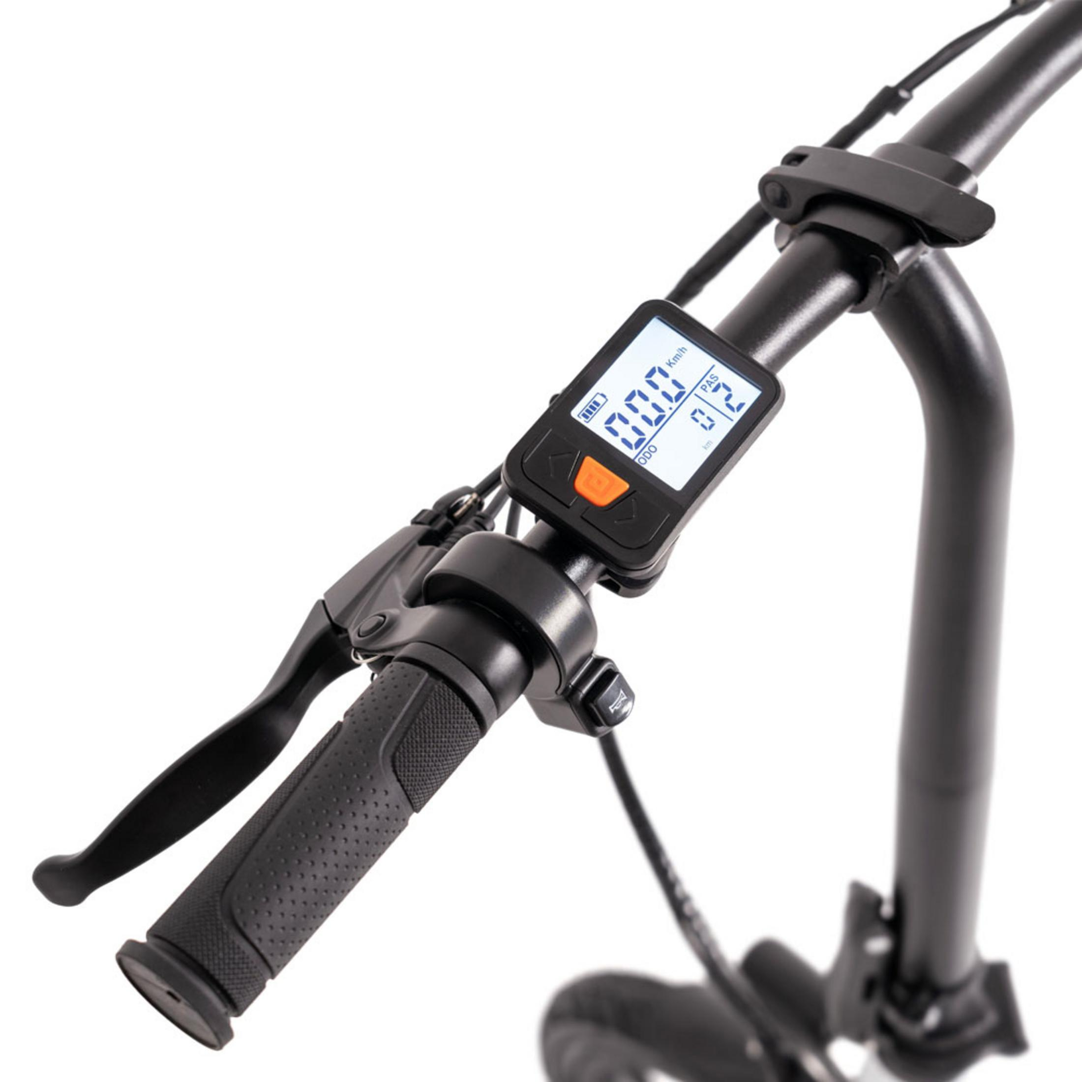 Primer plano del manillar de una bicicleta eléctrica con pantalla digital y puño.