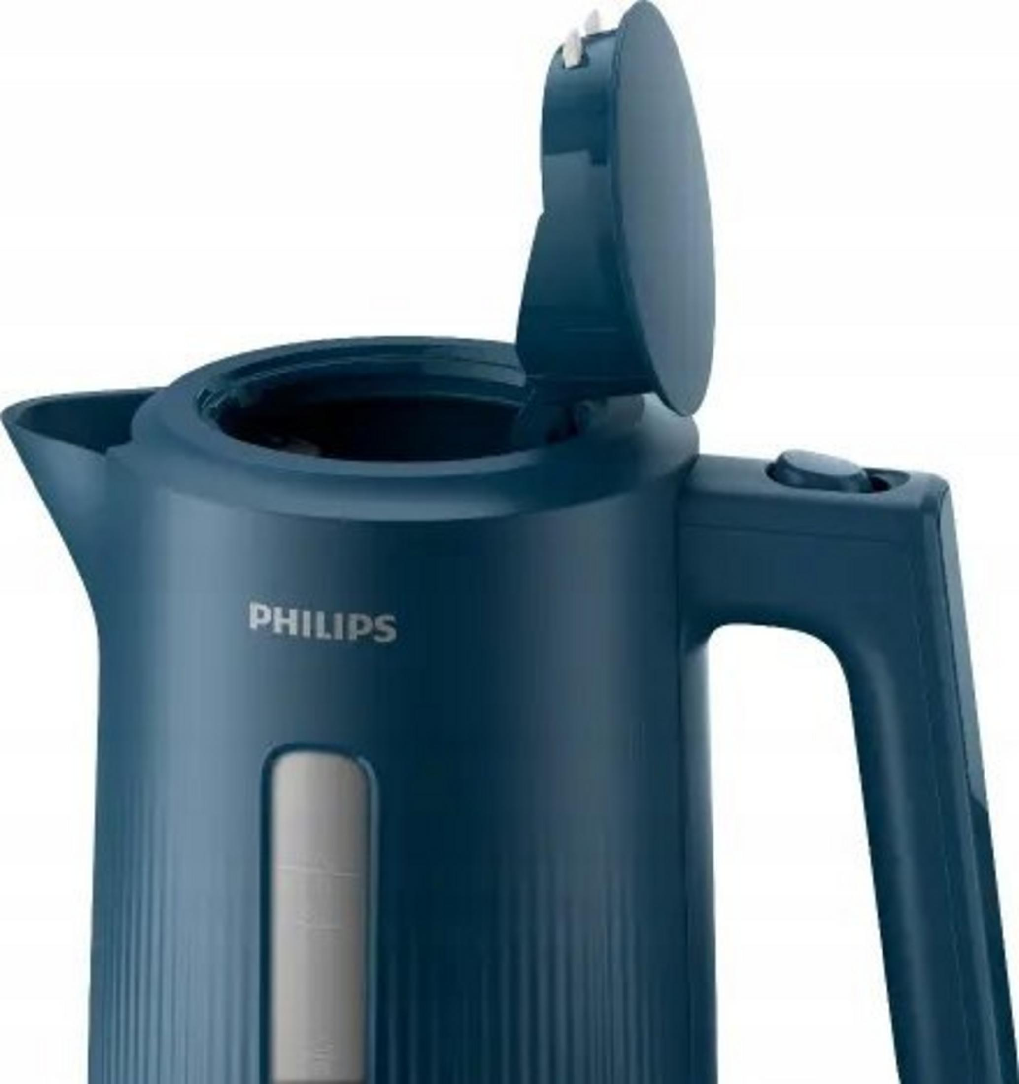 Ciemnoniebieski czajnik Philips z otwartą pokrywą i wskaźnikiem poziomu wody.