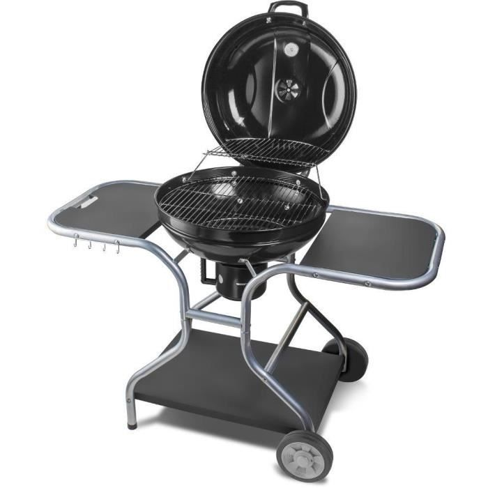 Ein schwarzer tragbarer Grill mit offenem Deckel und zwei Ablageflächen.