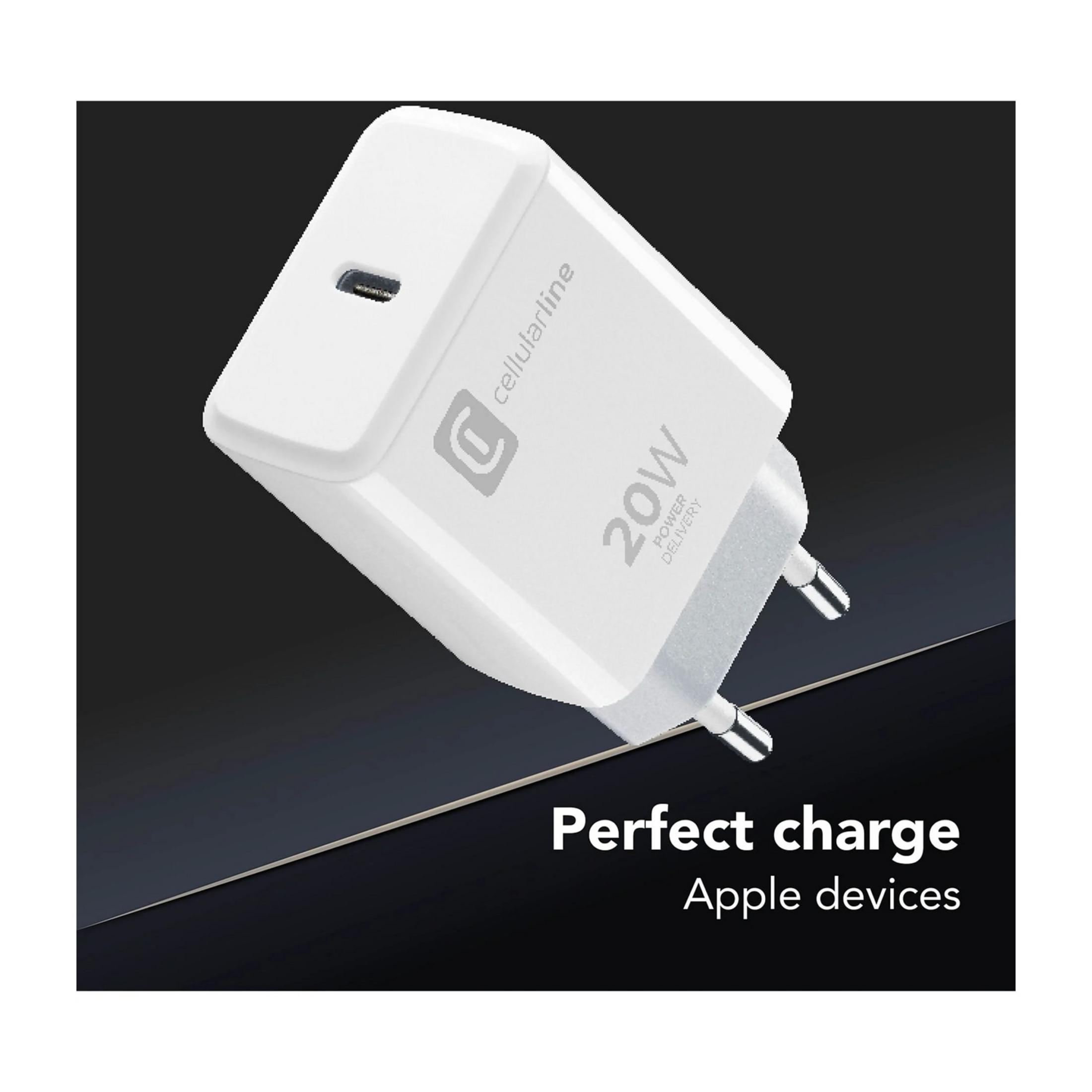 Un alimentatore USB-C bianco da 20W di Cellularline con due pin argentati.