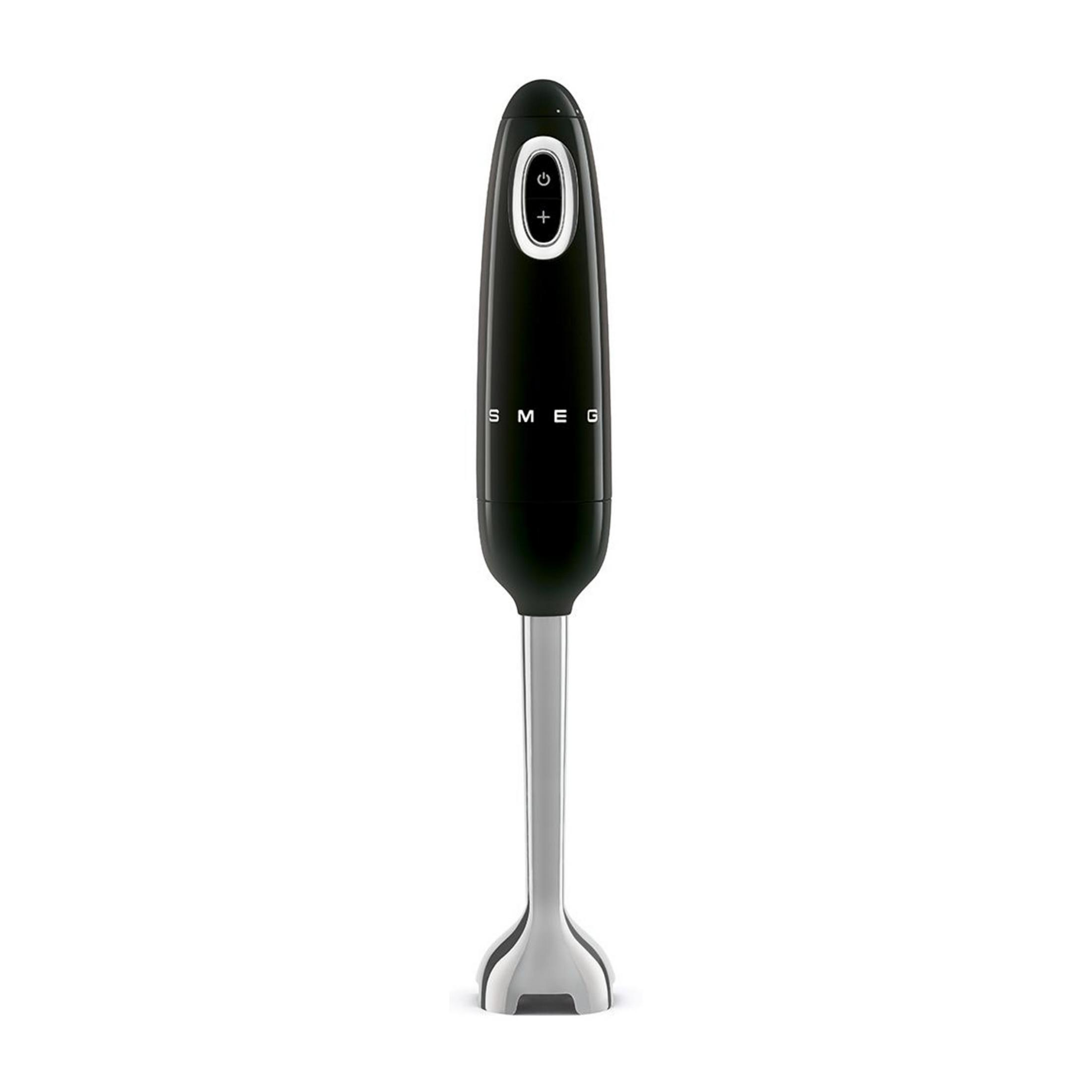 Batidora de inmersión SMEG negra con eje plateado y botones.